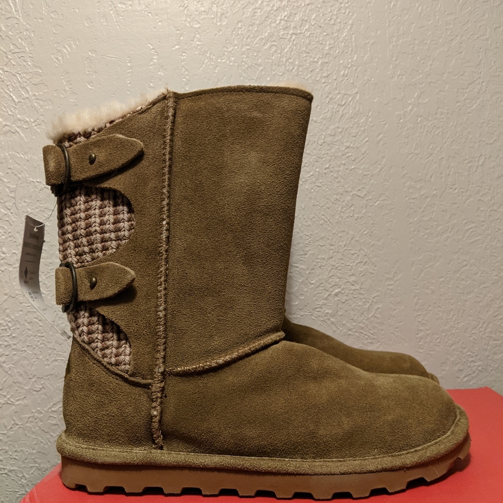 Hickory Bearpaw Clara Women's size 8